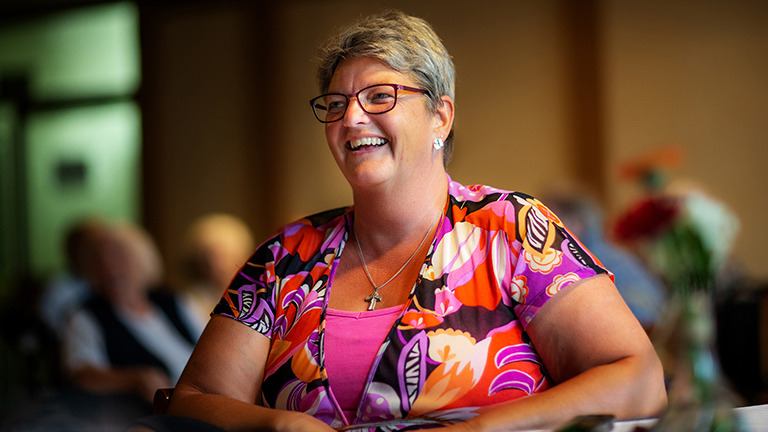 Kleinauflagen, Digitaldruck, professionell, Drucklösung, Unternehmen, nachhaltig, Kommunikation, Überzeugen, Satz, Layout, Entwurf, Mediengestaltung, PDF, Druckdaten, Druckservice, Visitenkarten, Faltblätter, Flugblätter, Mappen, Briefpapier, Produkte, Druckveredelung, Weiterverarbeitung, kostenlos, Lieferung, Plakate, Flyer, Außerordentlich, Preis-/Leistungsverhältnis, Online bestellen, Kosteneffizienz, Digitalprint, wirtschaftlich, produzieren, Flexibilität, Personalisierung, Digitaldruck, Offsetdruck, Marketingmaterialien, Werbeartikel, Beratung, Konzeption, Layouterstellung, Druckdatenerstellung, Standarddrucksachen, Spezialist, Werbetechnik, Schilder, Mailing, Messebau, Overnight, CopyShop, Ökologisch, kompetent, flexibel, fair, Druckveredelung, Präsentation, Beste Qualität, Auflage, ab 1 Stück, Kleinformat, Großformat, Druckcenter, Mediencenter, gemeinsam, Lösung, Anspruchsvoll, Printprodukt, Entwickeln, Druckerzeugnisse, Buchbinder, Prepress, Druckvorstufe, Datenkontrolle, Druckartikel, Umfangreich, Marketingservice